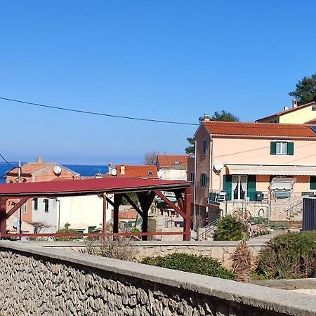 Apartmani Antonio Veli Lošinj Exteriör bild